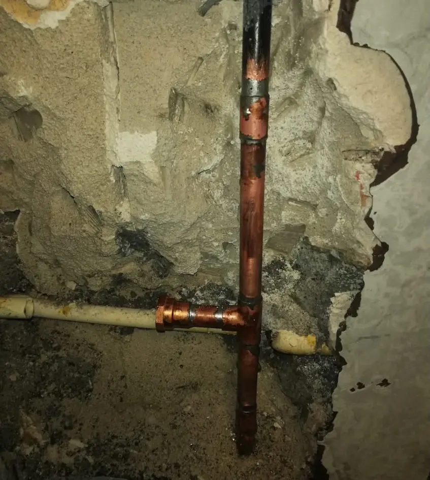 Prueba hidrostática para detectar fugas de agua