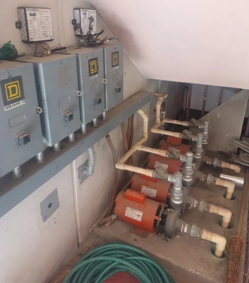 Instalación de bomba presurizadora de agua en Torreón